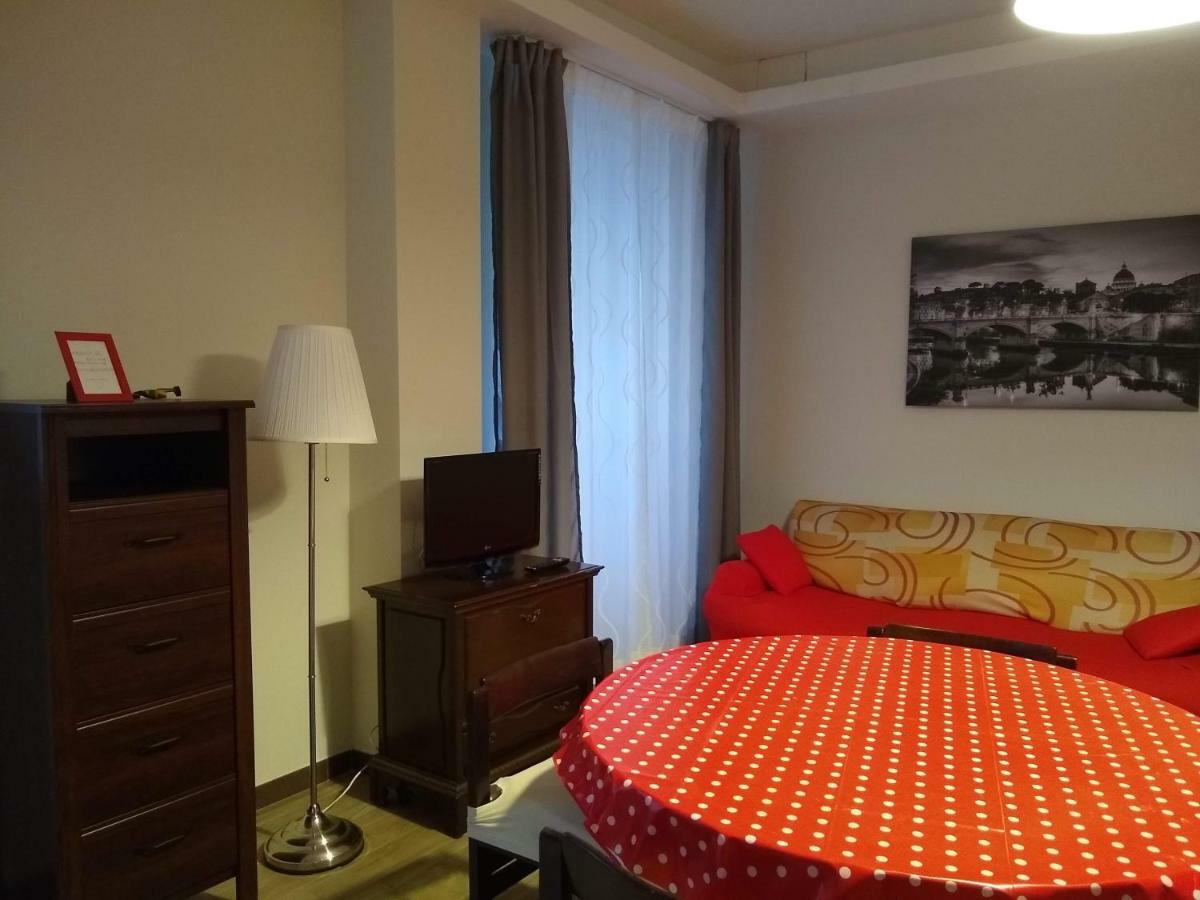 Re Di Apartment Rom